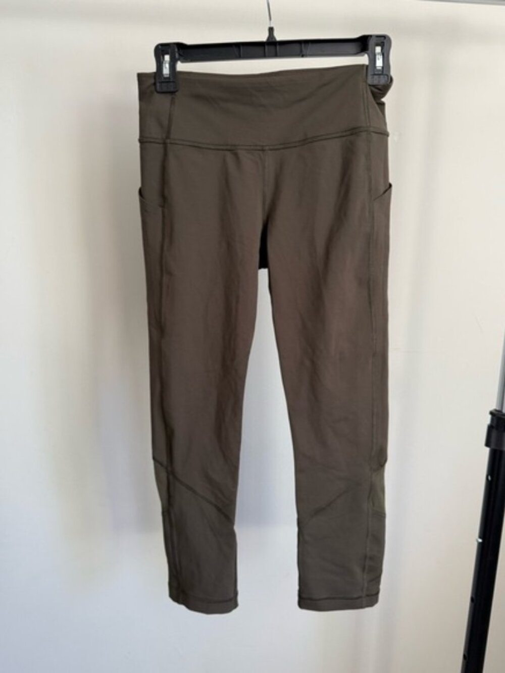 Lululemon Athletica Taupe Leggings